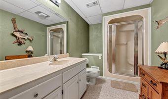 6 Paxton Ln, Bella Vista, AR 72714