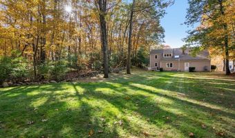 27 Raymond Way, Ashland, MA 01721