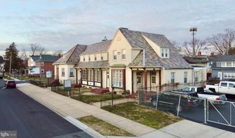 8 COMMONWEALTH Ave, Claymont, DE 19703