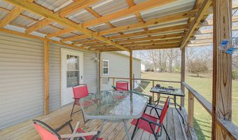 7010 22 Hwy, Adamsville, TN 38310