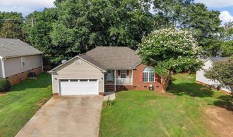 635 Shadow Dance Ln, Boiling Springs, SC 29316