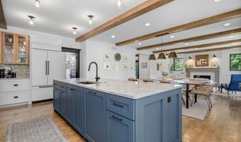 8279 Revado Hills Ct, Ada, MI 49301