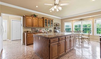 136 Riverview Dr, Anderson, MO 64831
