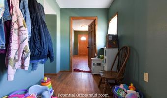12012 Silver Creek Rd, Alhambra, IL 62001