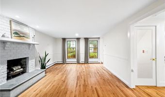 14 Sheri Dr, Coventry, RI 02816