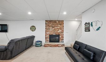 2320 Rice Ridge Ln NE, North Liberty, IA 52317