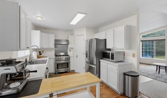 8510 Atkins Pl, Anchorage, AK 99507