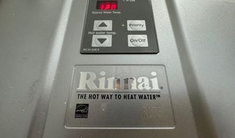 1143 HULL St, Baltimore, MD 21230