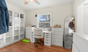 15570 Angelique Ave, Allen Park, MI 48101