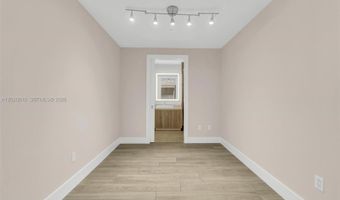 2960 NE 207th St 1108, Aventura, FL 33180