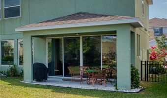 6136 VOYAGERS Pl, Apollo Beach, FL 33572