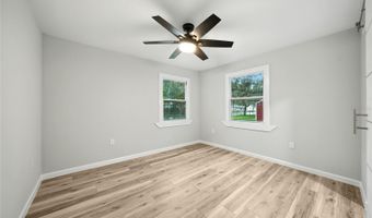 203 HERBERT St, Auburndale, FL 33823