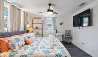 5332 NUTMEG Ave, Sarasota, FL 34231