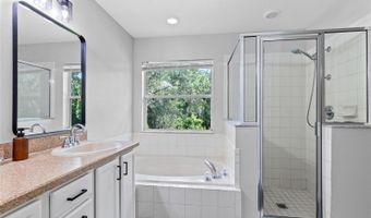 498 WEKIVA CREST Dr, Apopka, FL 32712