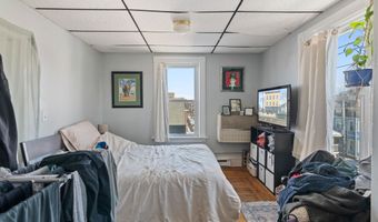 197-203 N Winooski Ave, Burlington, VT 05401