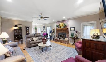 16036 E Us Highway 64, Atkins, AR 72823