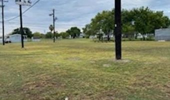 1111 S Commercial St, Aransas Pass, TX 78336
