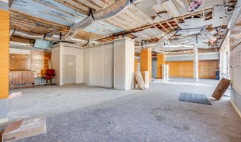 560 W Main St, Abingdon, VA 24210
