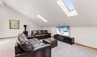 227 MOUNTAIN VIEW Dr, Blue River, CO 80424