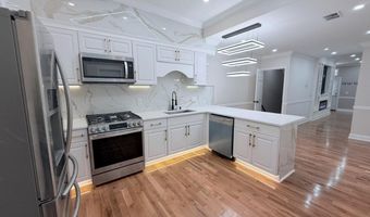 2127 S 58TH St, Philadelphia, PA 19143