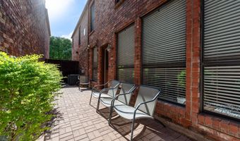 17060 Upper Bay Rd, Addison, TX 75001