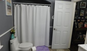 17 19 Boynton St, Bangor, ME 04401