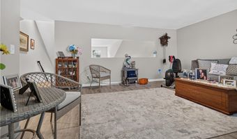 48600 Middle Ridge Rd, Amherst, OH 44001