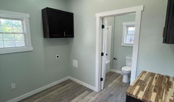 312 E 2nd St, Bicknell, IN 47512