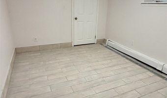 11 E 37TH St 3, Bayonne, NJ 07002