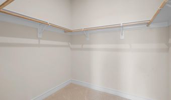 42131 SHINING STAR Sq, Ashburn, VA 20148