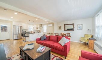 118 W 46TH St, Bayonne, NJ 07002