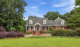 355 Smoke Rise Dr, Baldwin, GA 30511