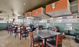 5801 Central Ave NE, Albuquerque, NM 87108