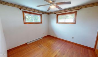 4916 5th Ave, Altoona, PA 16602