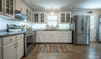 130 Biscayne Dr, Athens, GA 30606