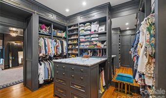 2100 The Plaza Rd, Charlotte, NC 28205