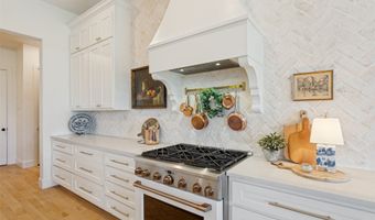 217 Catbird Trl, Aledo, TX 76008