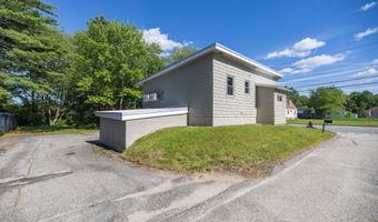 863 Minot Ave, Auburn, ME 04210