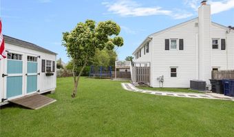 118 Pettee Ave, North Kingstown, RI 02852