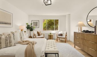 5301 WESTBARD Cir 210, Bethesda, MD 20816