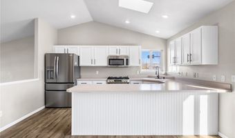 13 S 38th St W, Billings, MT 59102