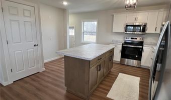50026 290th St, Austin, MN 55912