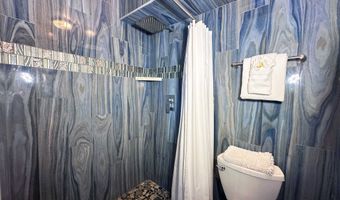 2450 S Kihei Rd 402, Kihei, HI 96753