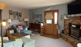 1936 S ADAMS St, Appleton, WI 54915