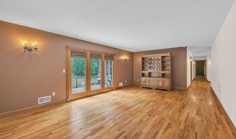 192 Palmer Rd, Chaplin, CT 06235