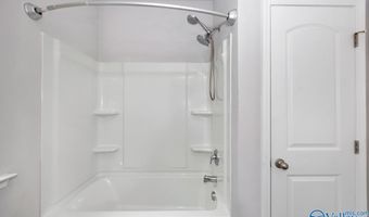 22910 Regent Dr, Athens, AL 35613