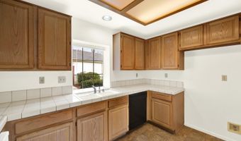 8609 Valley Rim Way, Antelope, CA 95843