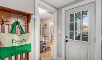 152 Lake St, Auburn, ME 04210