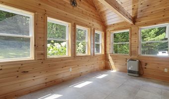 96 Taylor Woods Rd, Belgrade, ME 04917