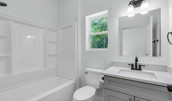 6091 E Adams, Bay St. Louis, MS 39520